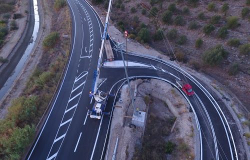 ΔΙΟΔΙΑ ΚΛΟΚΟΒΑΣ ΑΝΥΨΩΣΗ ΠΥΛΩΝΑ